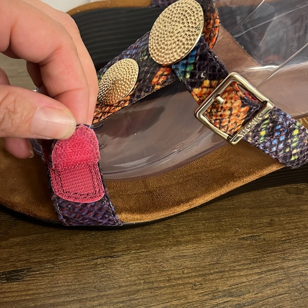 Vionic Multicolor Snake Print Sandals With Gold D… - image 8